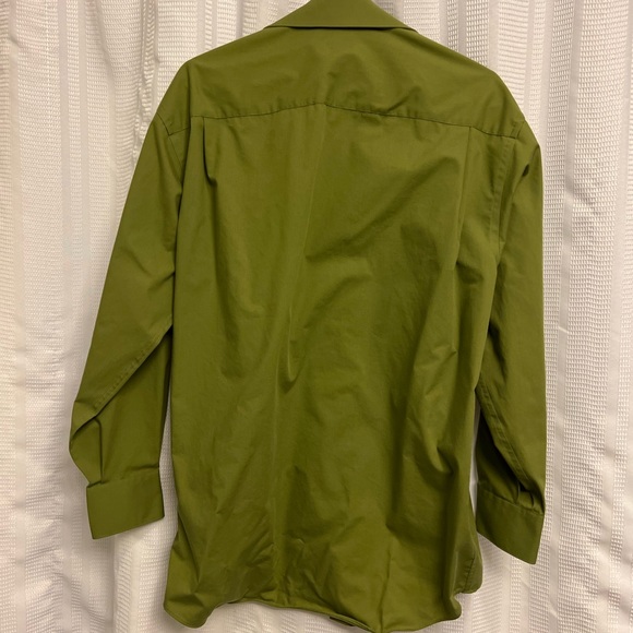 Men’s Axcess 15 and 15 1/2 dress shirts. Lot of 4 - Picture 2 of 12